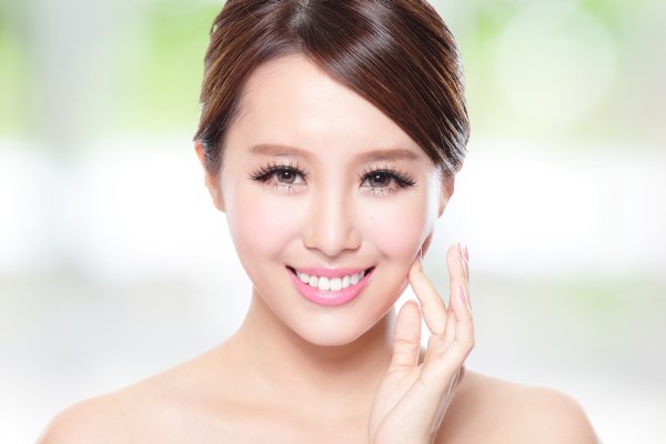 Beauty Solutions Offered By A Cosmetic Dentist Near Bellflower